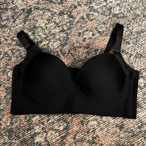 Black Wide Band Bra